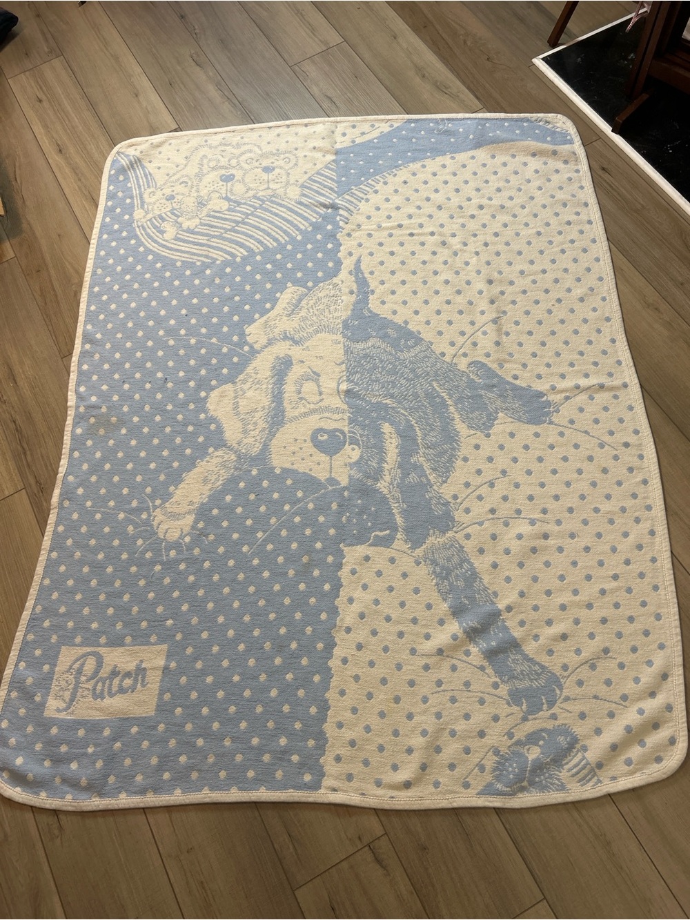 Vintage Jacquard Knit Character Baby Blanket Throw Whimsical Nursery Pastel Blue